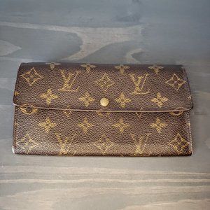 Louis Vuitton Vintage Monogram Portefeuille Sarah Long Snap Wallet